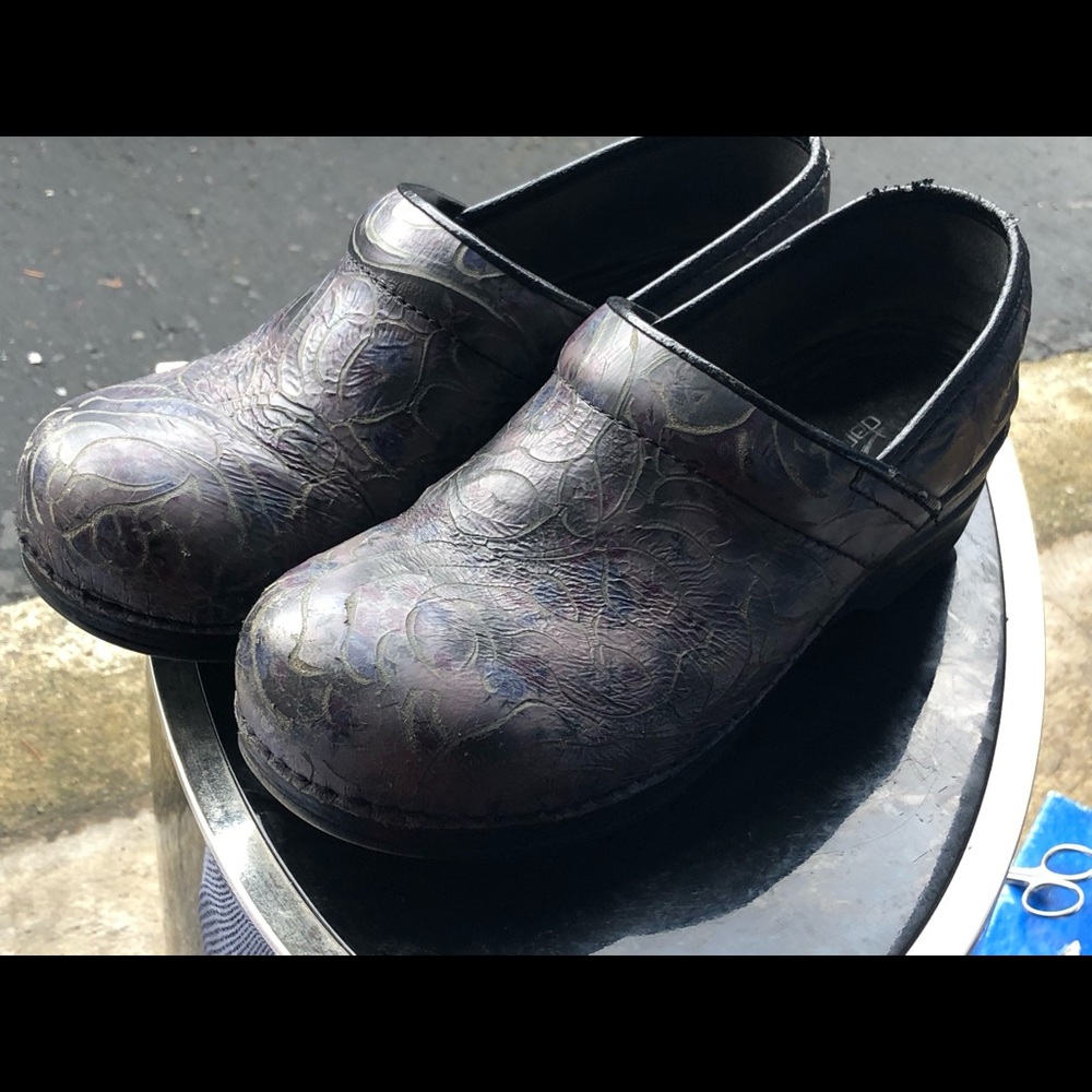 Dansko Women's Multi-Color Slip On Clogs Shoes Si… - image 1